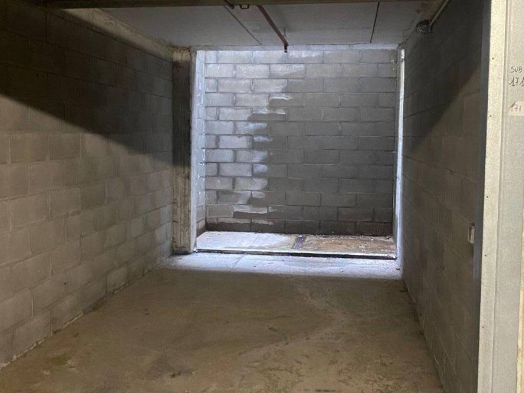 casa indipendente in vendita a Parma in zona Centro Storico