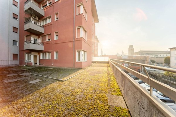 appartamento in vendita a Parma in zona Centro Storico