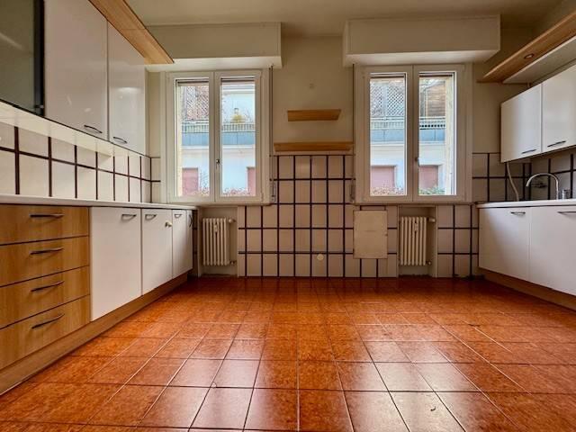 appartamento in vendita a Parma in zona Cittadella
