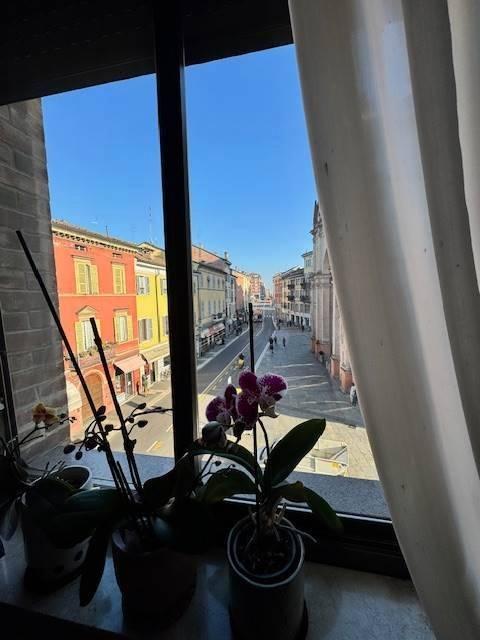 appartamento in vendita a Parma in zona Centro Storico