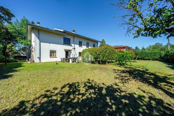 casa indipendente in vendita a Parma in zona Centro Storico