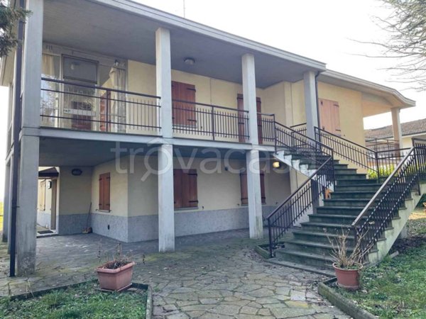casa indipendente in vendita a Parma in zona Corcagnano