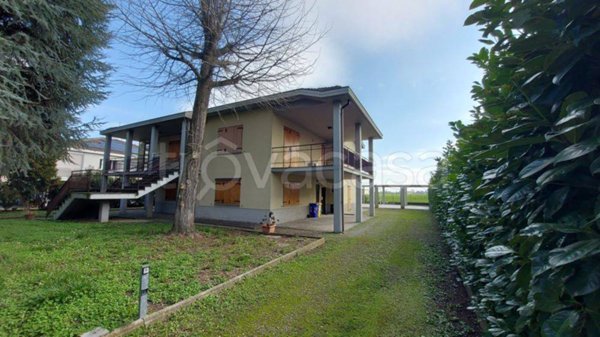 casa indipendente in vendita a Parma in zona Corcagnano