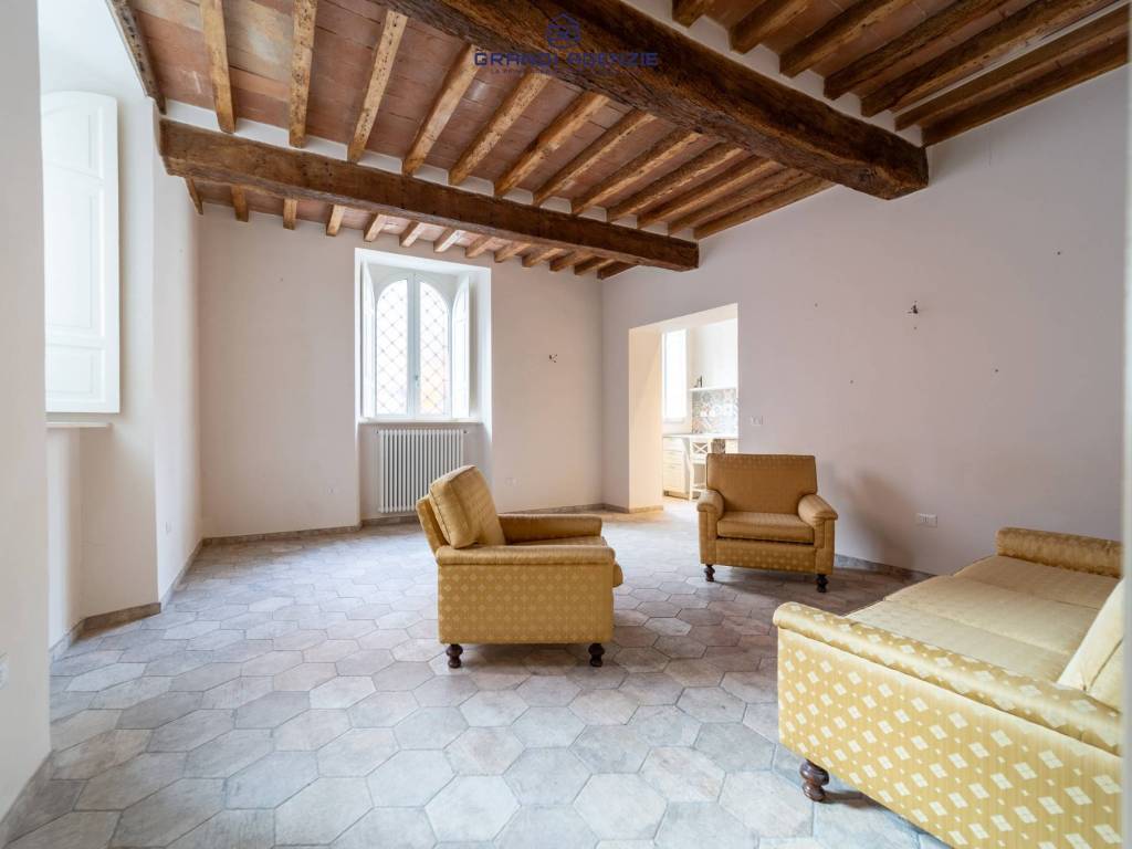 appartamento in vendita a Parma in zona Centro Storico