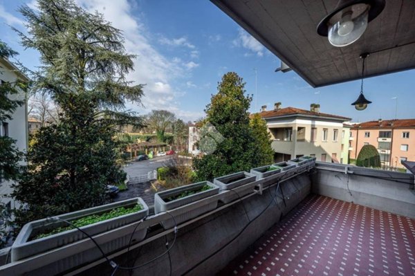 appartamento in vendita a Parma in zona Cittadella