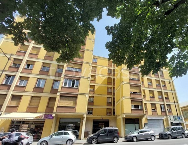 appartamento in vendita a Parma in zona Centro Storico