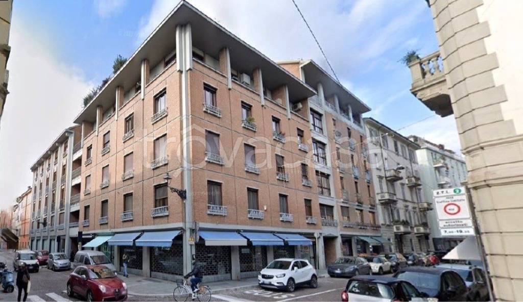 appartamento in vendita a Parma in zona Centro Storico