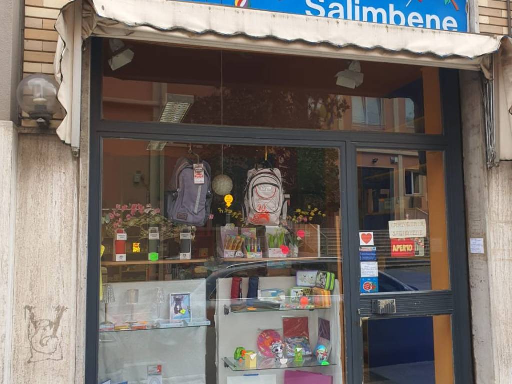 negozio in vendita a Parma in zona Centro Storico