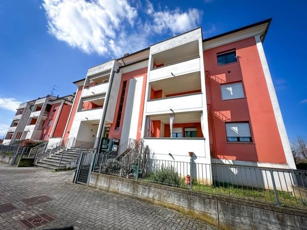appartamento in vendita a Parma in zona Corcagnano