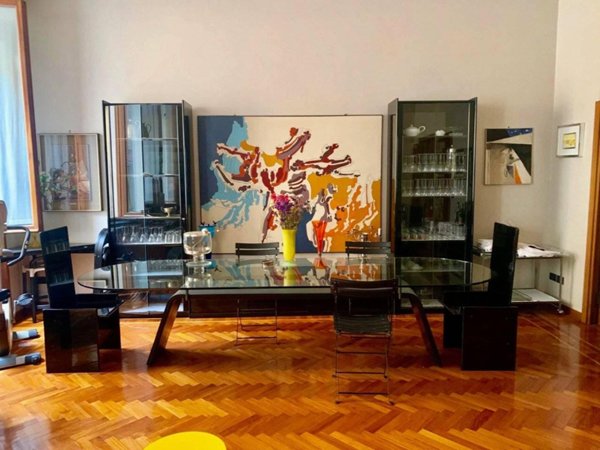 appartamento in vendita a Parma in zona Centro Storico