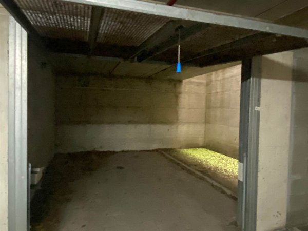 casa indipendente in vendita a Parma in zona Centro Storico