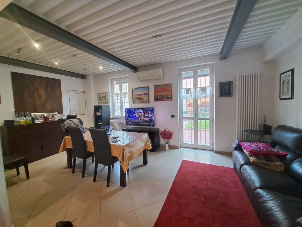 casa indipendente in vendita a Parma in zona Oltretorrente