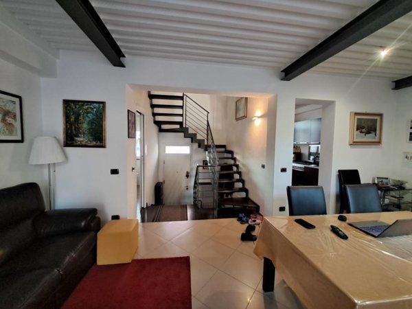 casa indipendente in vendita a Parma in zona Oltretorrente