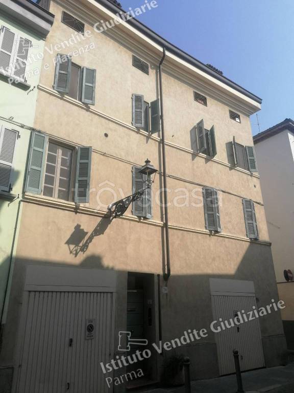 appartamento in vendita a Parma in zona Centro Storico