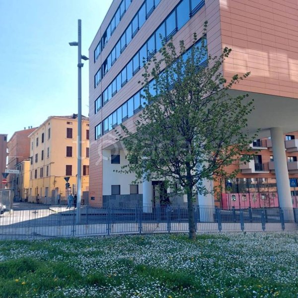 appartamento in vendita a Parma in zona San Leonardo