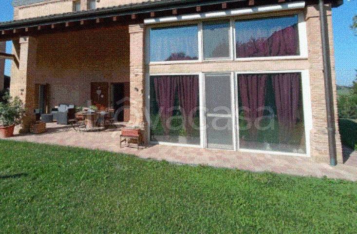 appartamento in vendita a Parma in zona Pilastrello