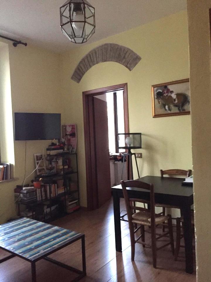 appartamento in vendita a Parma in zona Oltretorrente