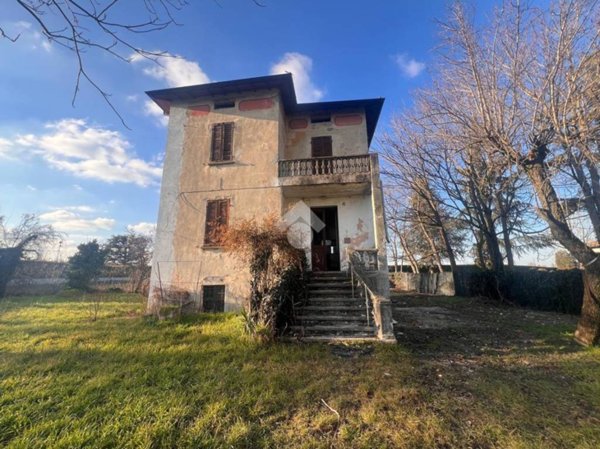 casa indipendente in vendita a Parma