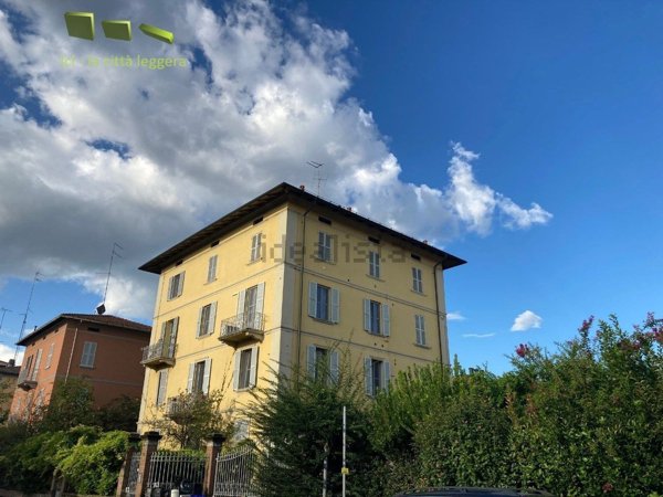 appartamento in vendita a Parma in zona Centro Storico