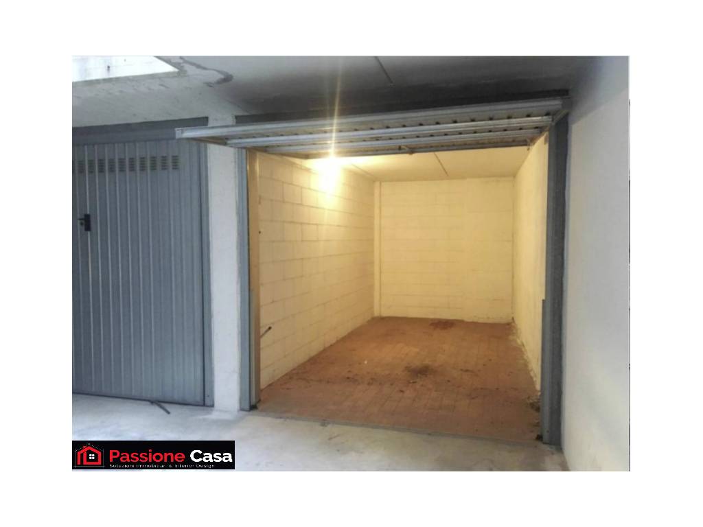 casa indipendente in vendita a Parma in zona Crocetta