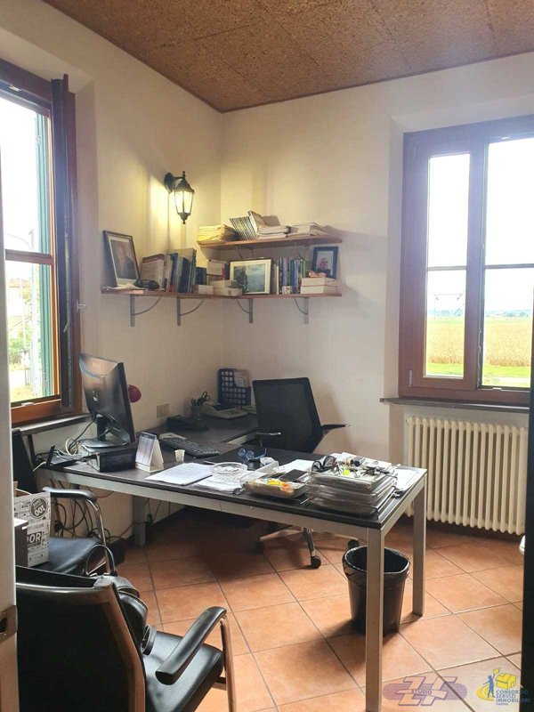 appartamento in vendita a Parma in zona Chiozzola