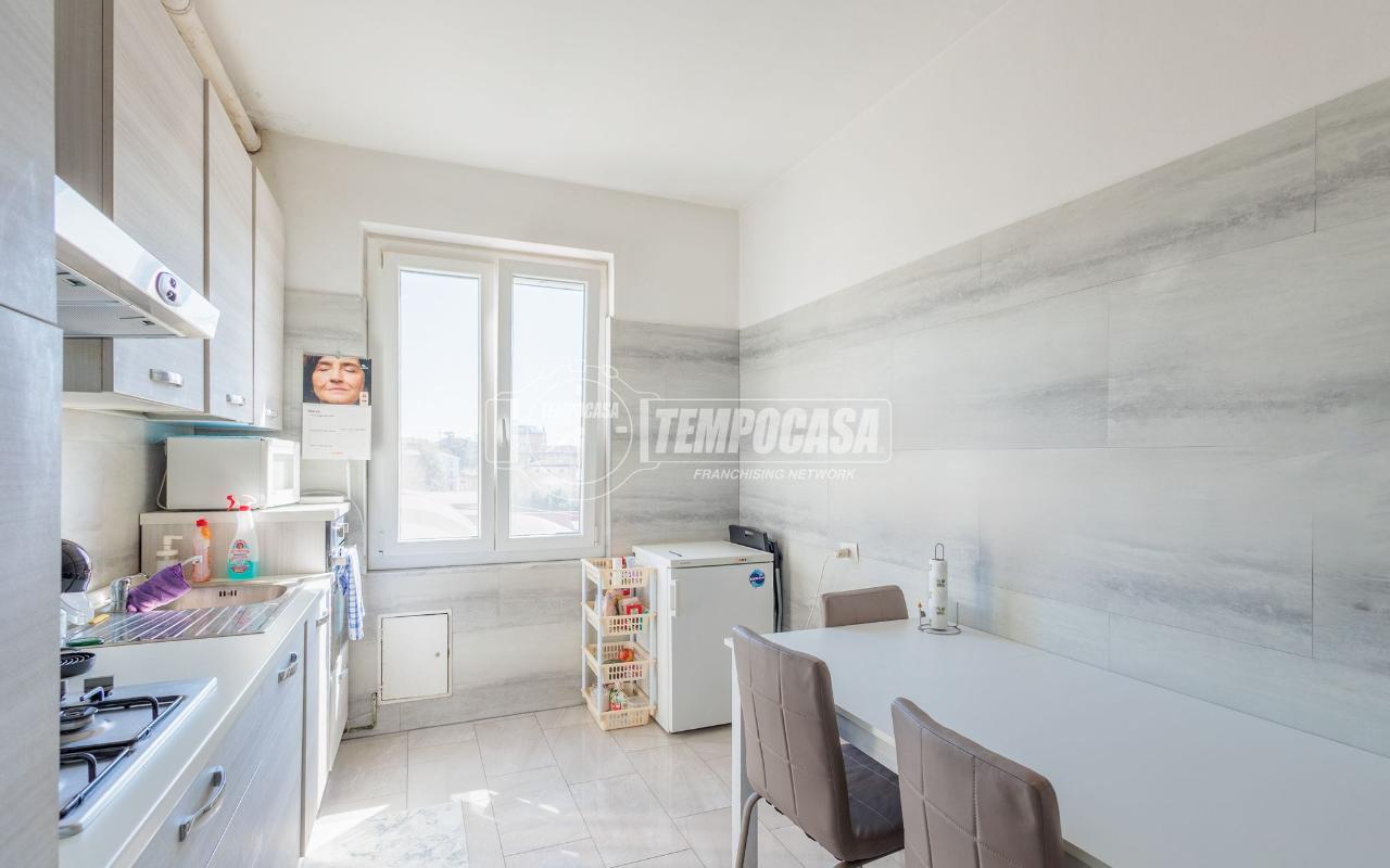 appartamento in vendita a Parma in zona Pablo