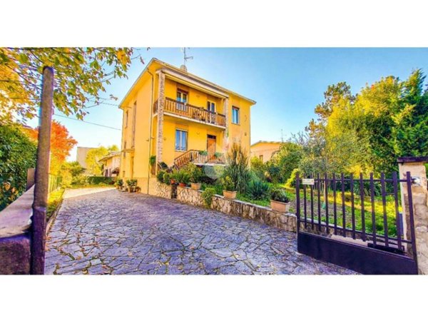 casa indipendente in vendita a Parma in zona San Pancrazio