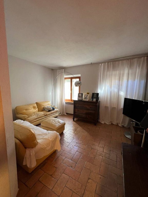 appartamento in vendita a Parma in zona Centro Storico