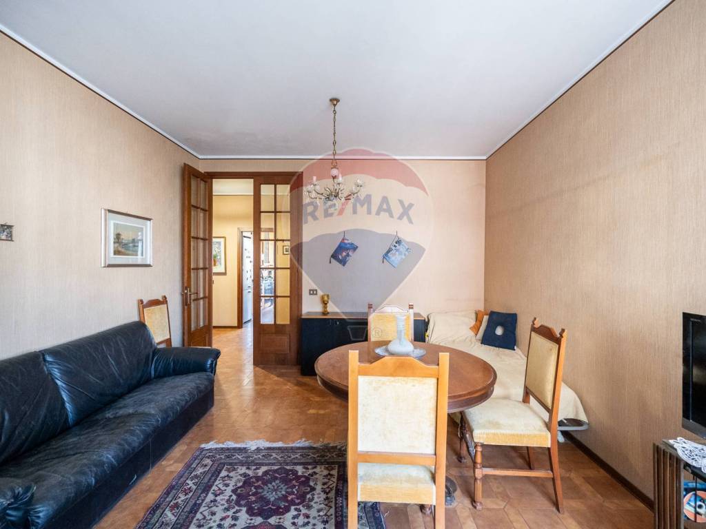 appartamento in vendita a Parma in zona Cittadella