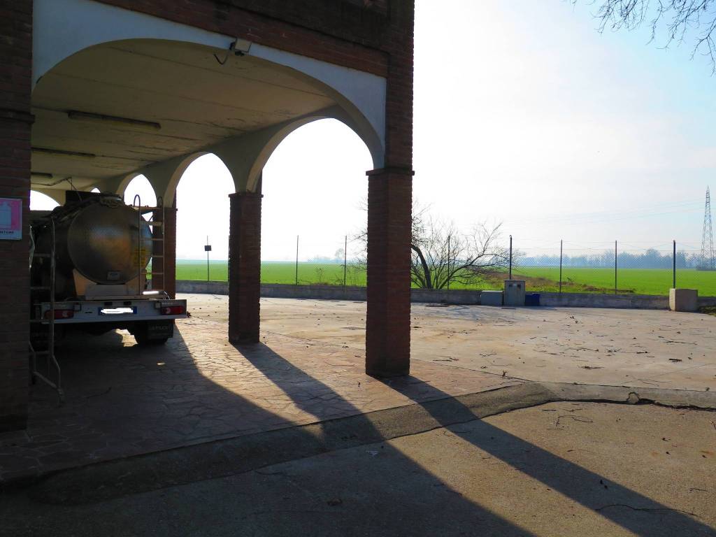 casa indipendente in vendita a Parma in zona Pilastrello