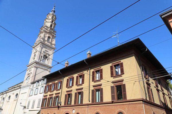 appartamento in vendita a Parma in zona Centro Storico
