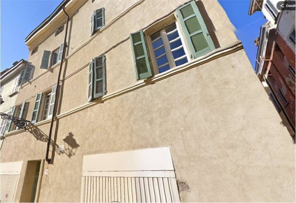 appartamento in vendita a Parma in zona Centro Storico