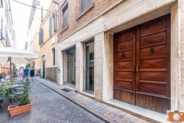 appartamento in vendita a Parma in zona Centro Storico