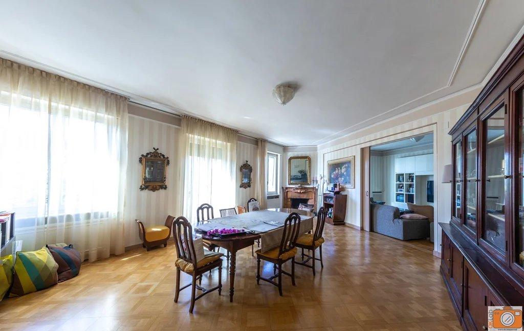 appartamento in vendita a Parma in zona Centro Storico