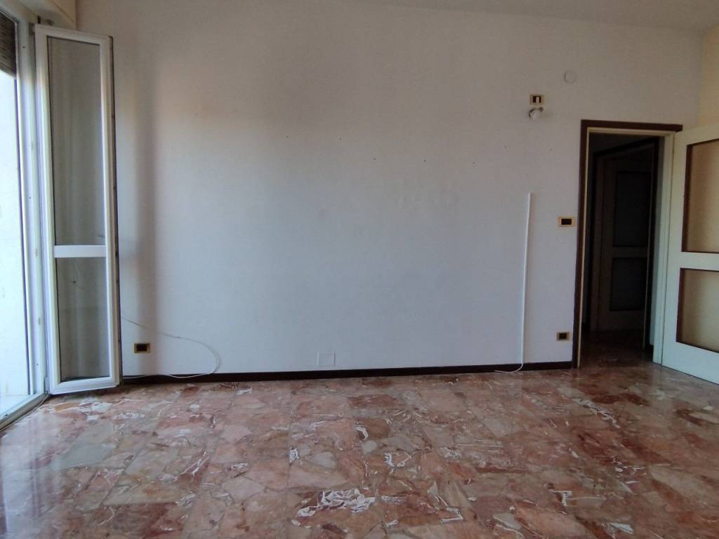 appartamento in vendita a Parma in zona Lubiana