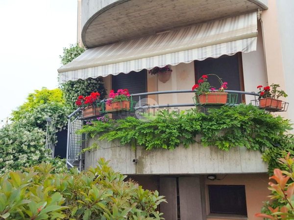 appartamento in vendita a Parma in zona Vicomero