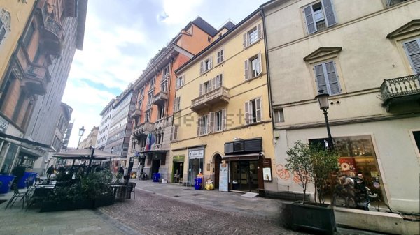 appartamento in vendita a Parma in zona Centro Storico