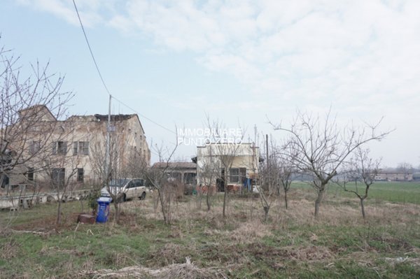 casa indipendente in vendita a Parma