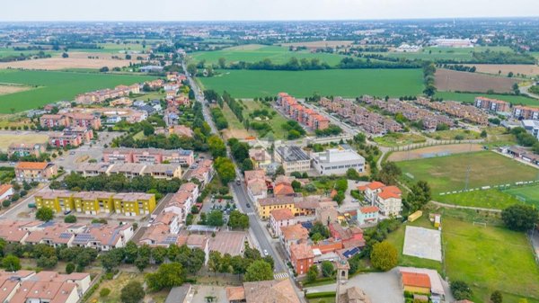 appartamento in vendita a Parma in zona Vicofertile