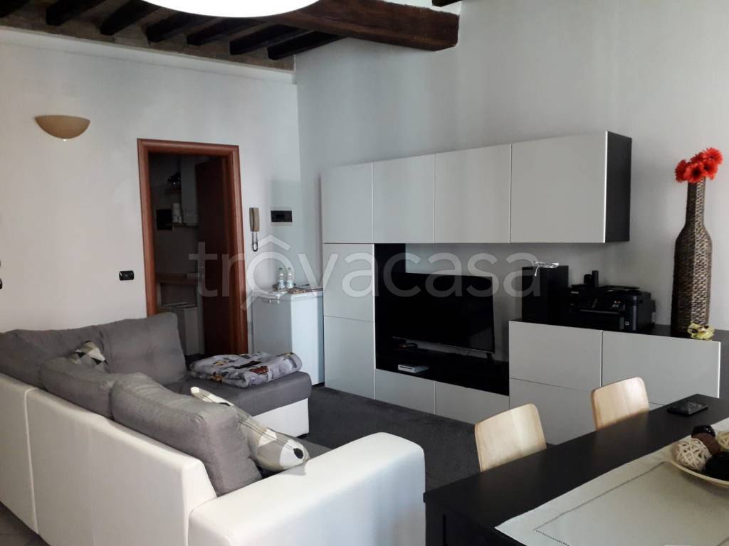 appartamento in vendita a Parma in zona Oltretorrente