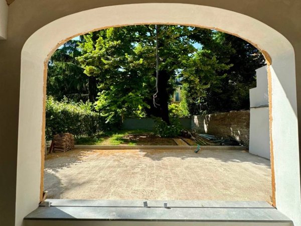 appartamento in vendita a Parma in zona Centro Storico