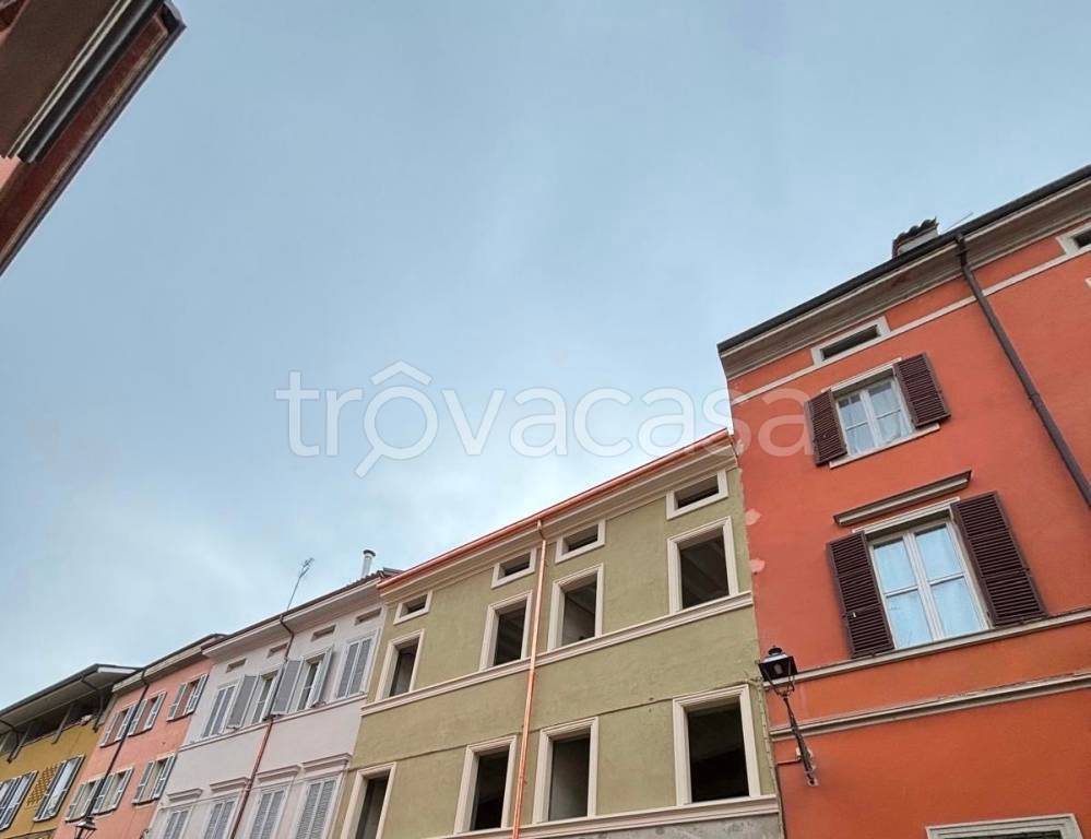 appartamento in vendita a Parma in zona Centro Storico