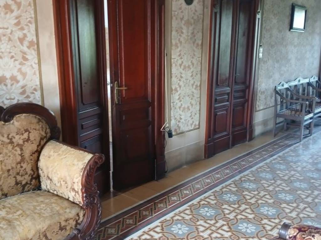 casa indipendente in vendita a Parma in zona Centro Storico