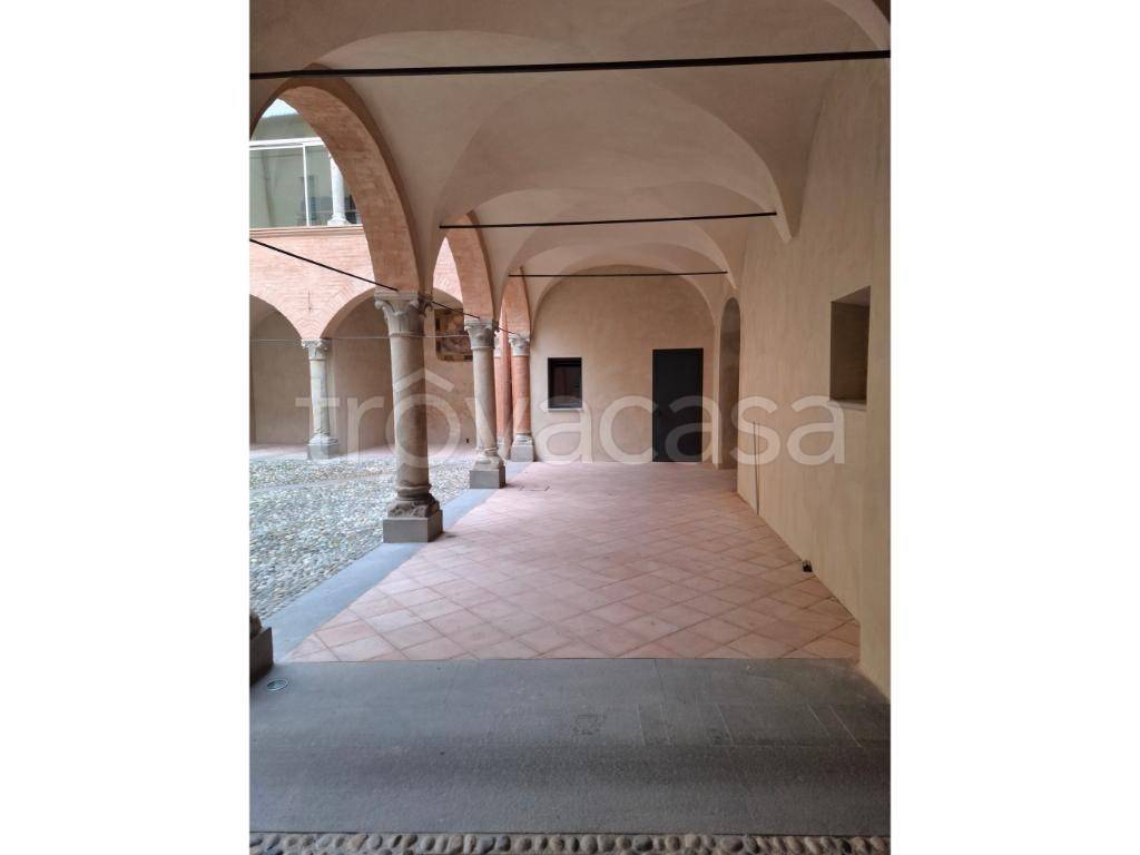 appartamento in vendita a Parma in zona Centro Storico