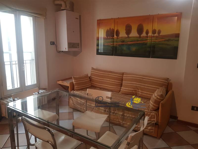 appartamento in vendita a Parma in zona Centro Storico