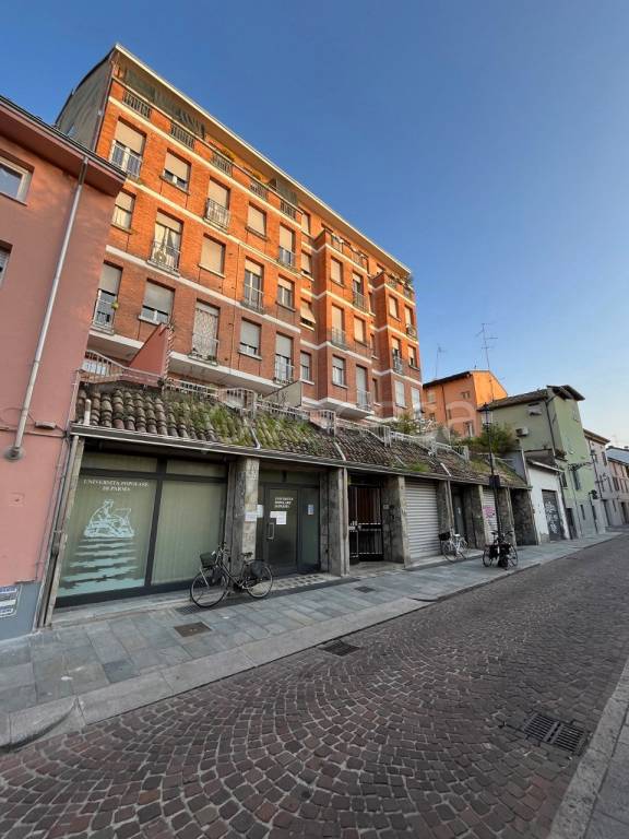appartamento in vendita a Parma in zona Oltretorrente