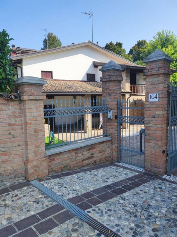 appartamento in vendita a Parma in zona Botteghino
