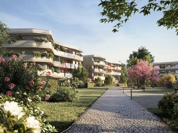 appartamento in vendita a Parma in zona Centro Storico
