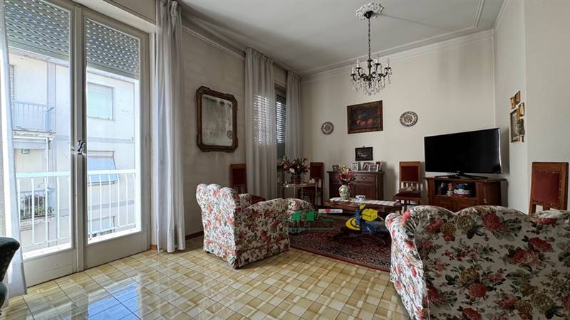 appartamento in vendita a Parma in zona Centro Storico