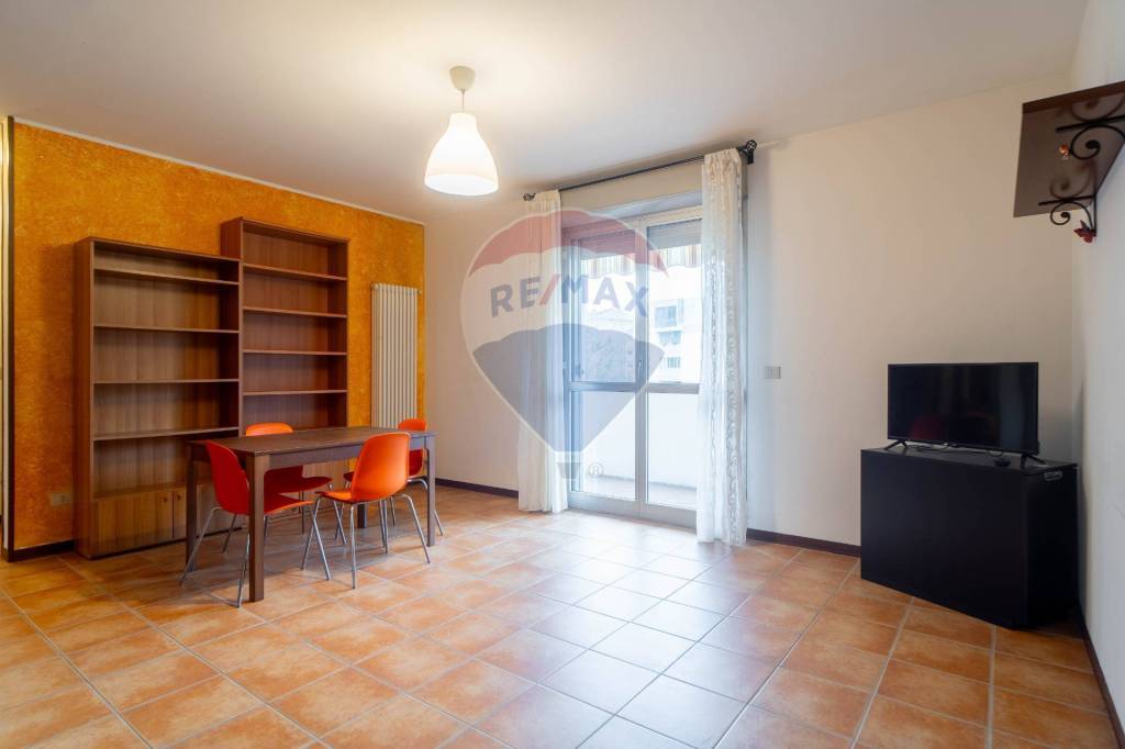 appartamento in vendita a Parma in zona Montanara